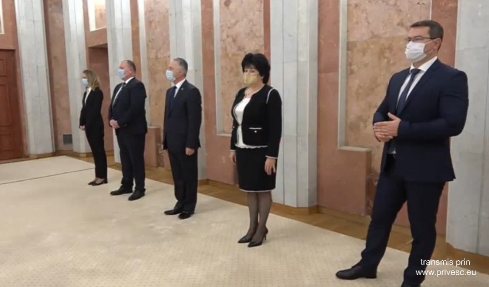 LIVE // Ceremonia de depunere a jurământului de către noii membri ai Guvernului